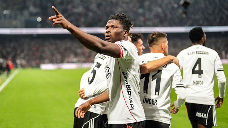 Beşiktaşta ayrılık Kal teklifini reddetti