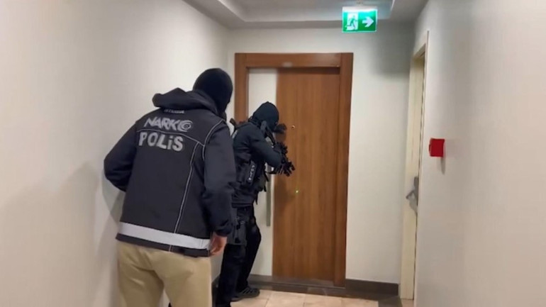 Hollanda tarafından aranıyordu MİT ve polisin operasyonuyla Pendikte yakalandı