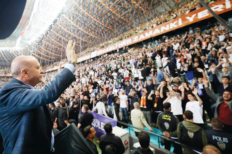 Bir kitle partisinin gençlik şöleni
