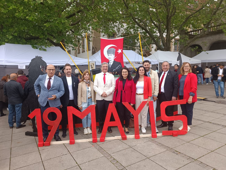 Stuttgart’ta 19 Mayıs coşkusu: Türk Kültür Günü’ne büyük ilgi