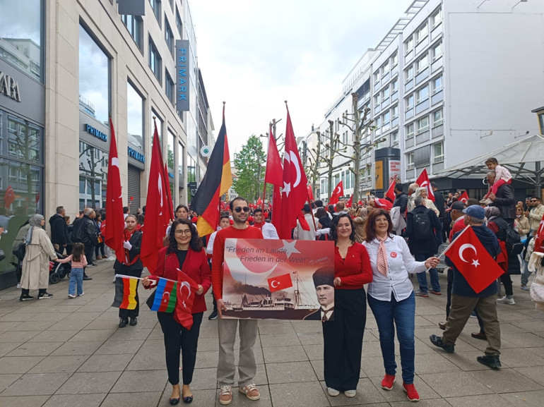 Stuttgart’ta 19 Mayıs coşkusu: Türk Kültür Günü’ne büyük ilgi