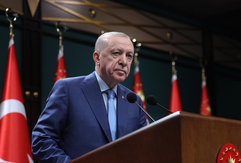 Son dakika... Cumhurbaşkanı Erdoğan: İsrailin haydutluğunu lanetliyorum