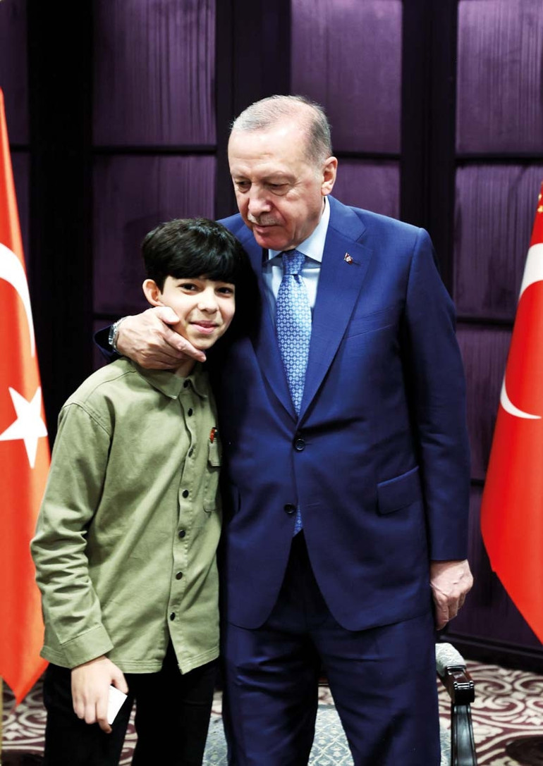 Sumud Filosu’na haydutluğu lanetliyorum
