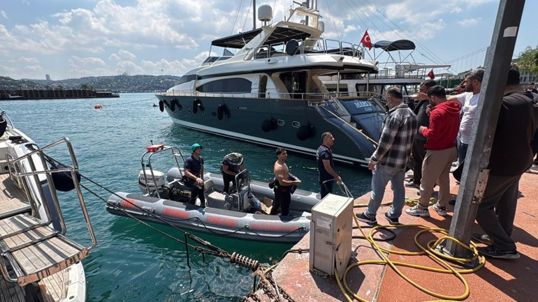 İstanbul Boğazına oksijen tüpüyle dalan vatandaş denizde kayboldu