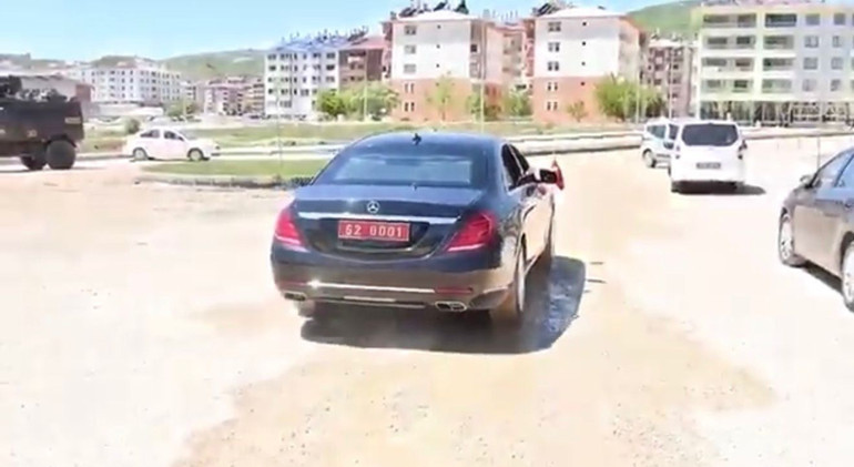 Tuncay Sonelin kullandığı 3 makam aracı dahil 5 araç incelemeye alındı