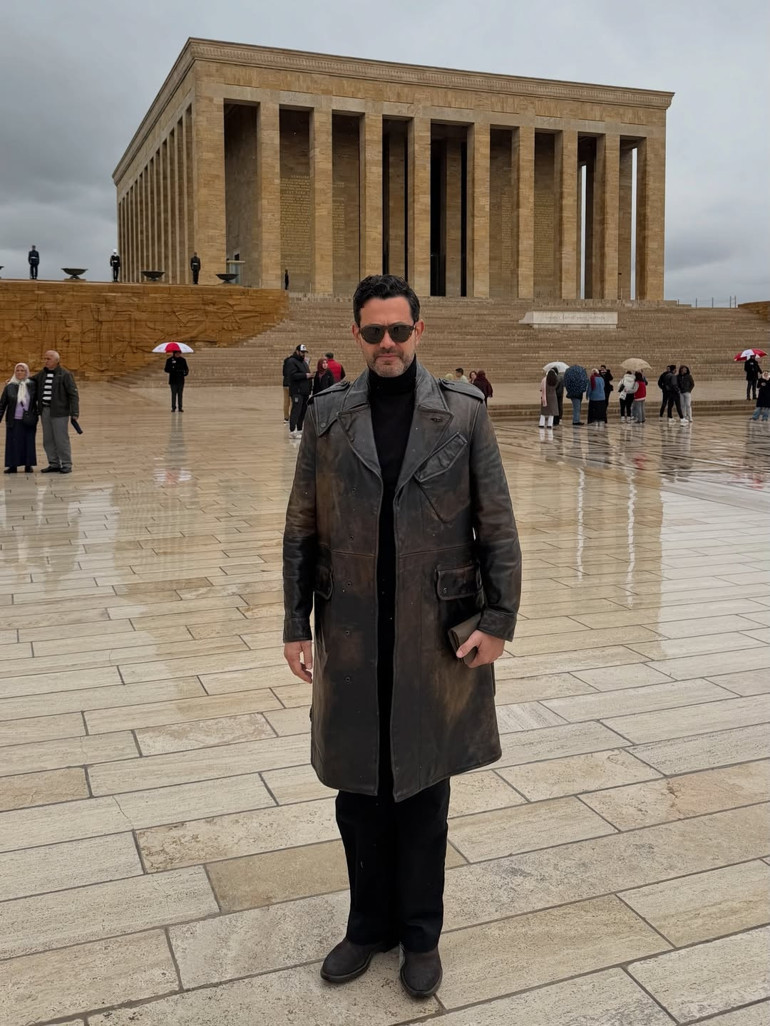 Konser öncesi Atamızı ziyarete geldik