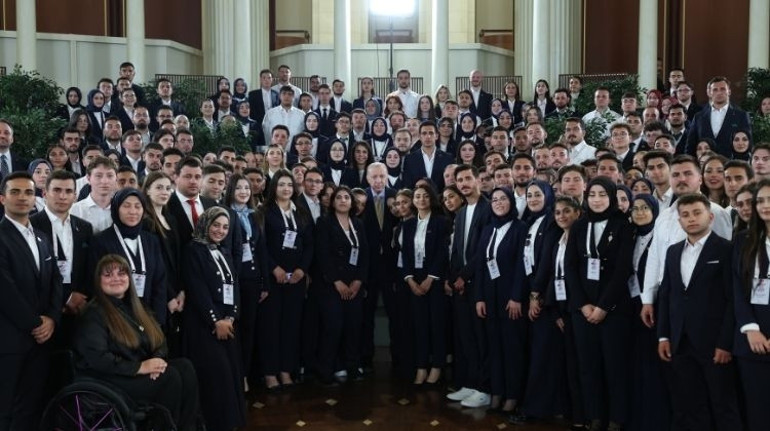Son dakika... Cumhurbaşkanı Erdoğan: Milli birliğimizi güçlendireceğiz