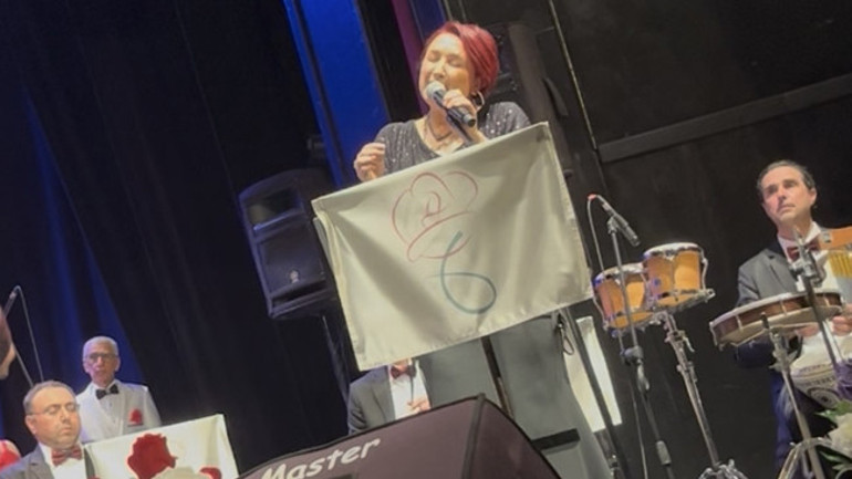 Gülnihal’den muhteşem gece