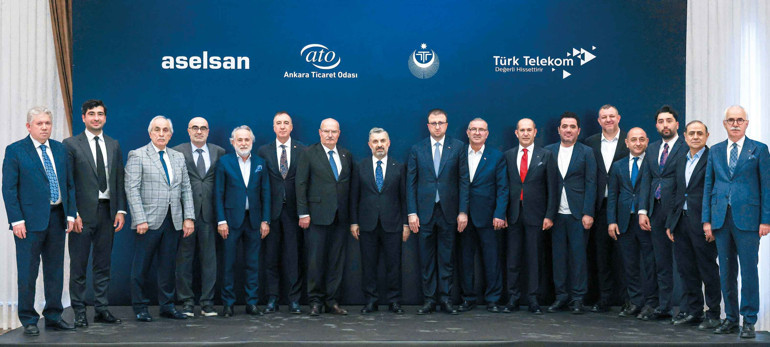 Telefon artık milli güvenlik meselesi... Türk Telekom ve ASELSAN’dan yerli model için işbirliği