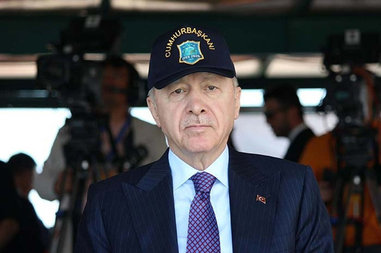 Cumhurbaşkanı Erdoğan: Türk ordusu istikrarın güvencesidir