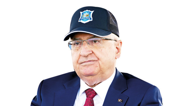 Havada karada denizde... EFES’te gövde gösterisi