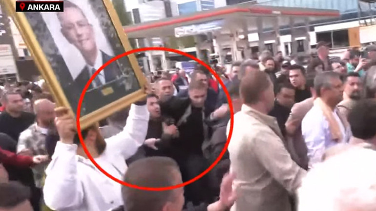 CNN TÜRK muhabirine Ali Mahir Başarırdan saldırı