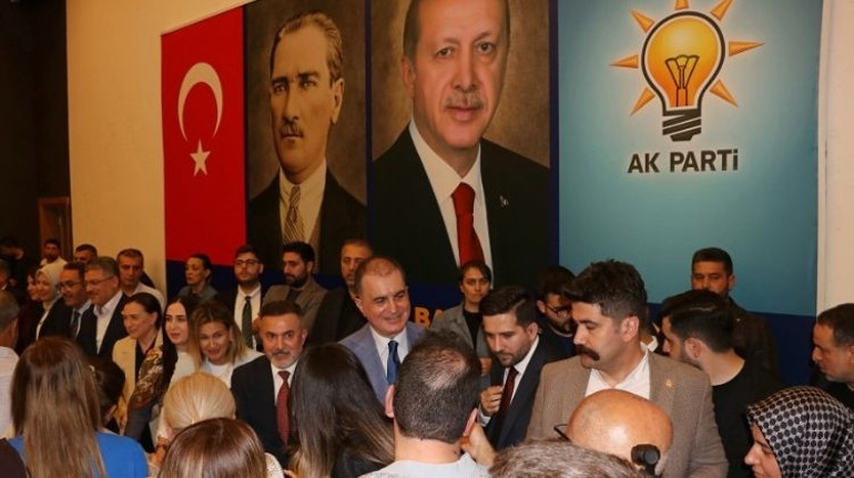 AK Parti Sözcüsü Çelik: Türkiye dünyanın barış adası olarak öne çıkmaya devam ediyor