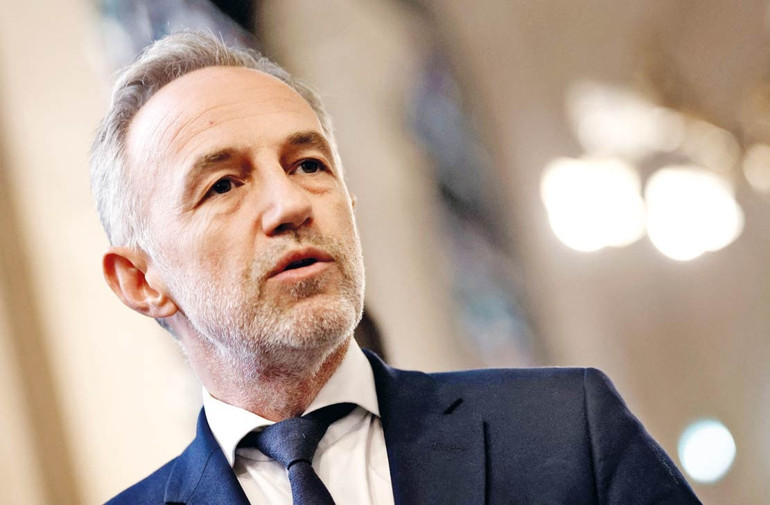 Fransa’da okullarda istismar skandalı