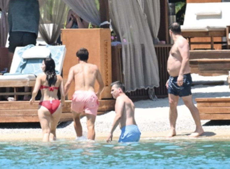 Âşıklar Bodrum’da