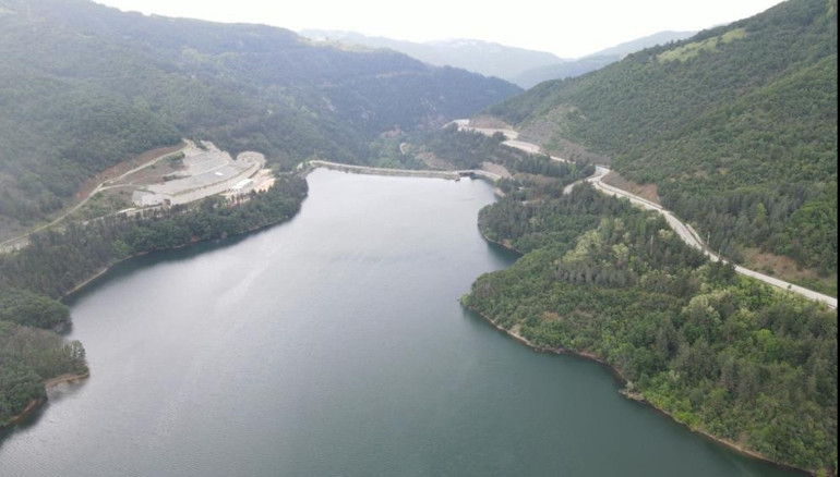 Kentte taşkın korkusu başladı: Vatandaşlara uzak durun uyarısı