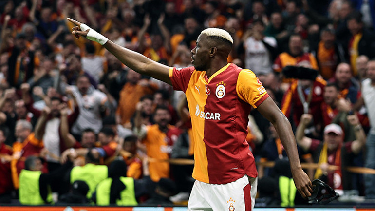 Efsane isimden Manchester United’a Osimhen çağrısı Fark yaratabileceğini biliyorum