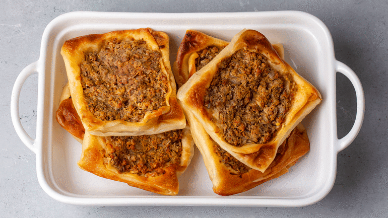 Bayram sofralarınız için börek fikirleri: Çıtır çıtır 10 farklı börek tarifi