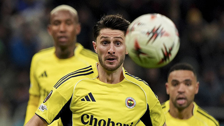 Fenerbahçede ayrılık ihtimali 3 talip var