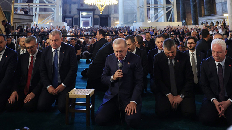  Bu akşam İstanbul bir başka güzel olacak