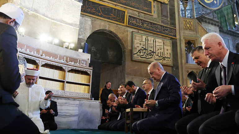  Bu akşam İstanbul bir başka güzel olacak
