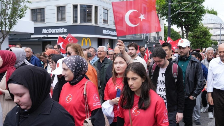 İstanbulda fethin 573. yıl dönümü kutlanıyor | Sultanahmetteki gösterilere yoğun ilgi