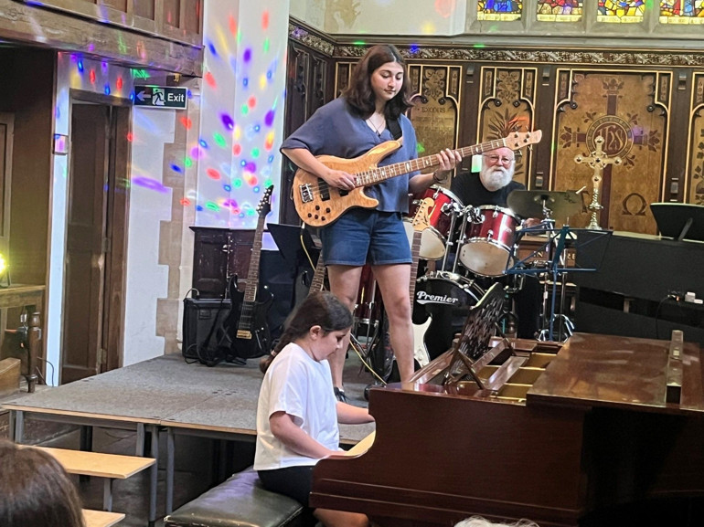 Londra’da YoungEast Festivali’nin 20. yılına özel etkinlik
