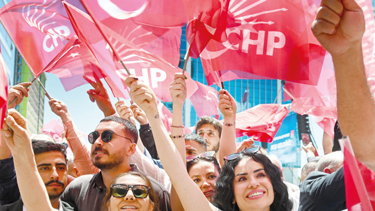 2 adres 2 CHP Kılıçdaroğlu Genel Merkez’de, Özel güvenpark’ta