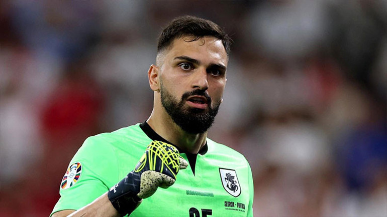 Hakan Safi, Fenerbahçe’ye Liverpool’dan transfer yapıyor Görüşmeler başladı