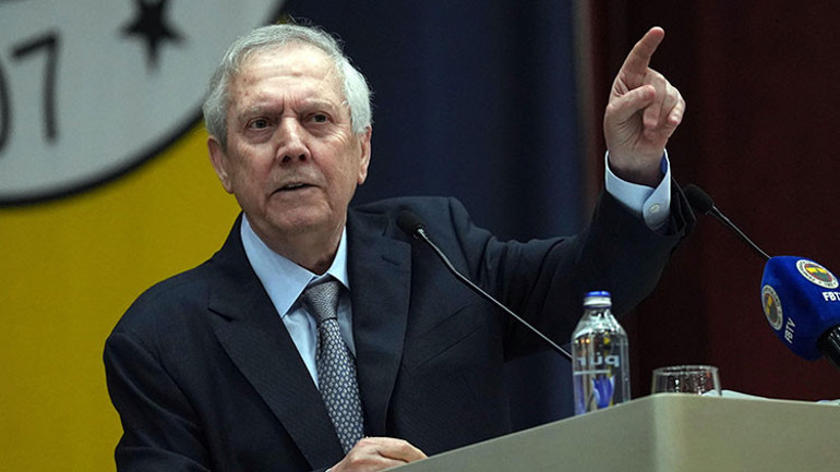 Aziz Yıldırım, Fenerbahçeye ilk büyük hamlesini yapıyor Forvet geliyor