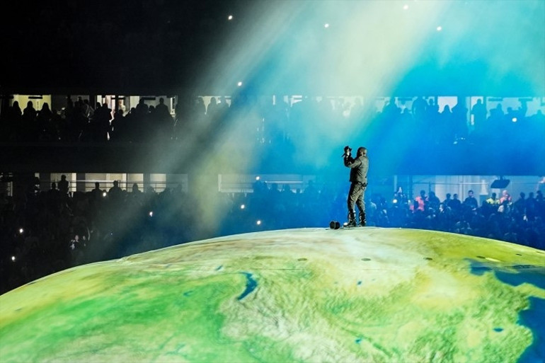  Kanye West İstanbul’da dünya rekorunu kırdı