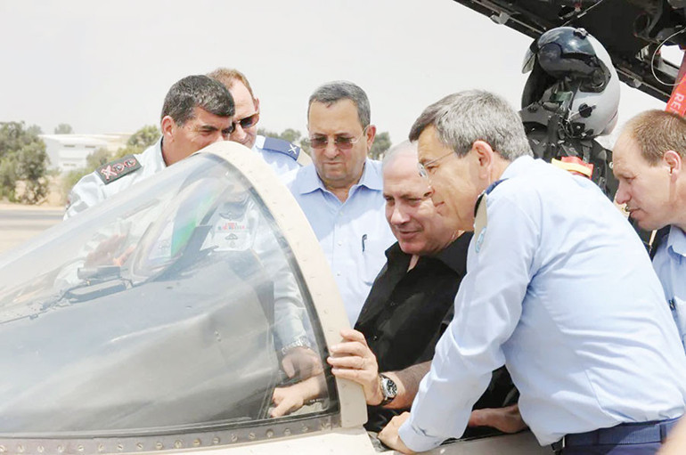 Bir savunma bakanı daha nasıl uyarsın