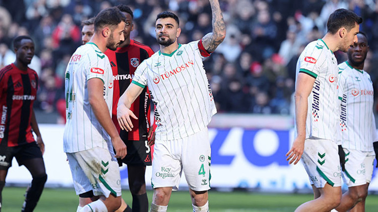 Beşiktaşa Real Madridden transfer Konyasporlu Adil listede
