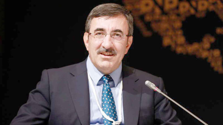 Ekonomi ilk çeyrekte yüzde 2.5 büyüdü
