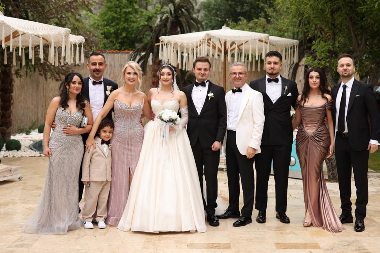 Diker ve Kurnaz ailelerinin mutlu günü