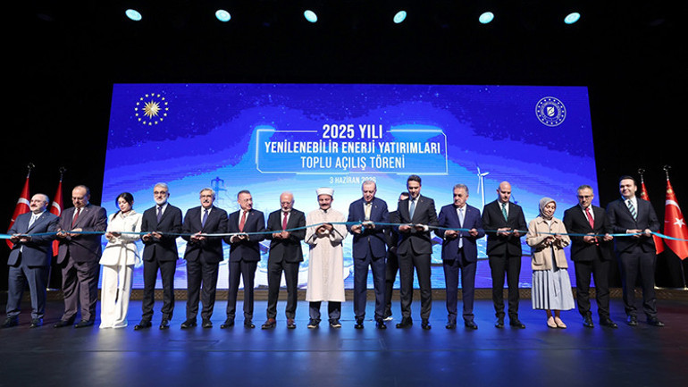 Cumhurbaşkanı Erdoğan: Türkiye bölgede enerji kavşak noktasıdır