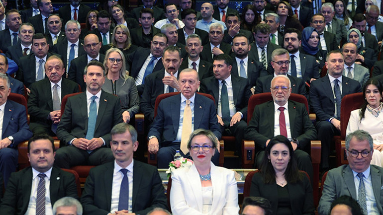 Cumhurbaşkanı Erdoğan: Türkiye bölgede enerji kavşak noktasıdır