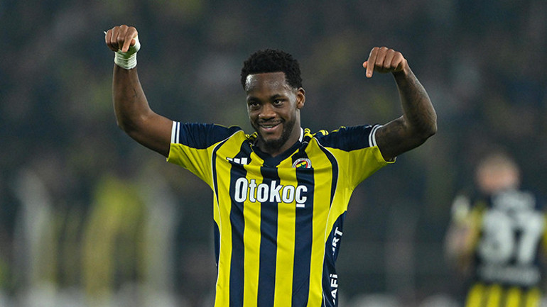 Jhon Duran, Galatasaray için gemileri yaktı