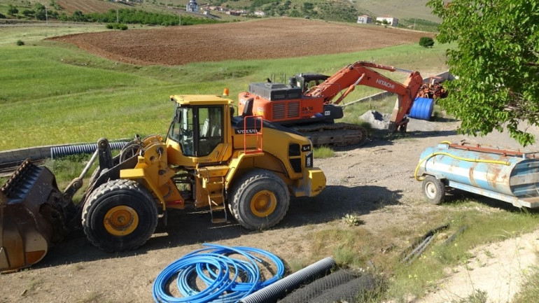 Değeri 40 milyon lira | Dedektif gibi iz sürüp arazide buldular, jandarma eşliğinde almaya geldiler