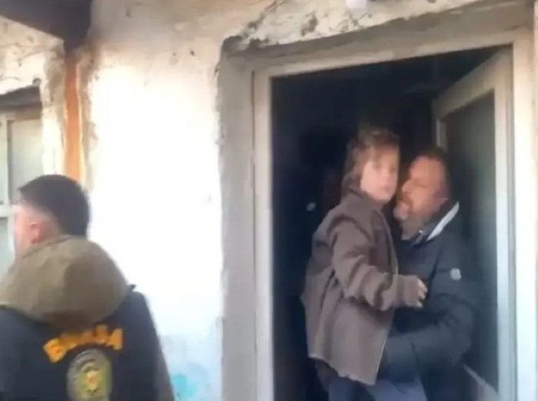  Vicdansız babaanne ile ona yardım edenler insan ticaretinden yargılanacak