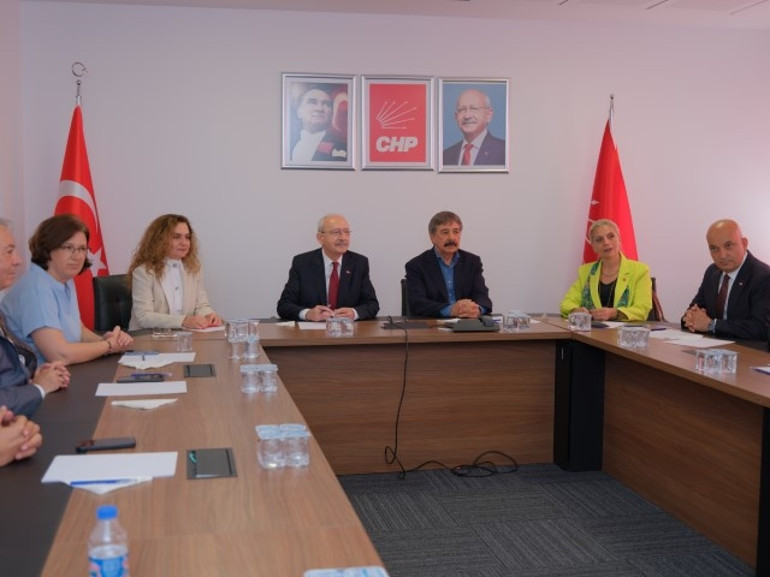 Kritik gün: Salı | Kemal Kılıçdaroğlundan grup toplantısı yanıtı | İhraçların geçersiz sayılması için harekete geçildi