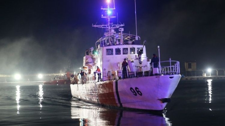 Son dakika: Karadeniz’de Türk balıkçı teknesine saldırı: Bir kişi hayatını kaybetti, yaralılar var