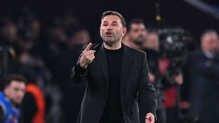 Galatasaray, 2 milli yıldızın peşinde Görüşme başladı