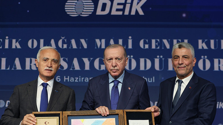Cumhurbaşkanı Erdoğan: Küresel alanda daha güçlü olacağız
