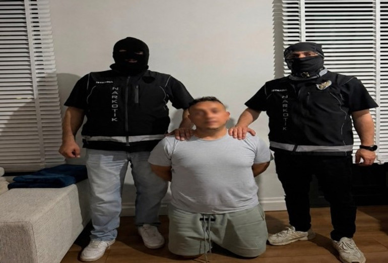 Difüzyon mesajı ile uluslararası seviyede aranan uyuşturucu baronu İstanbulda yakalandı