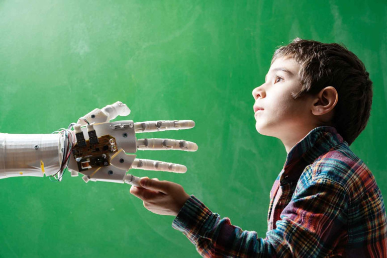 ‘Robot’ demeyin, alınıyor O bir ‘bedenlenmiş yapay zekâ’