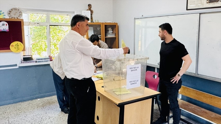 Tek aday var | Aralarında İstanbulun da olduğu bazı illerde seçim yapılıyor