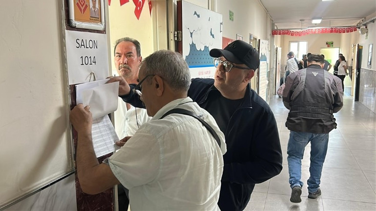 Tek aday var | Aralarında İstanbulun da olduğu bazı illerde seçim yapılıyor