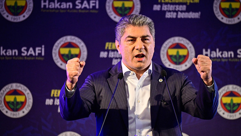 Fenerbahçede seçimi kazanan Aziz Yıldırım yeniden başkan oldu