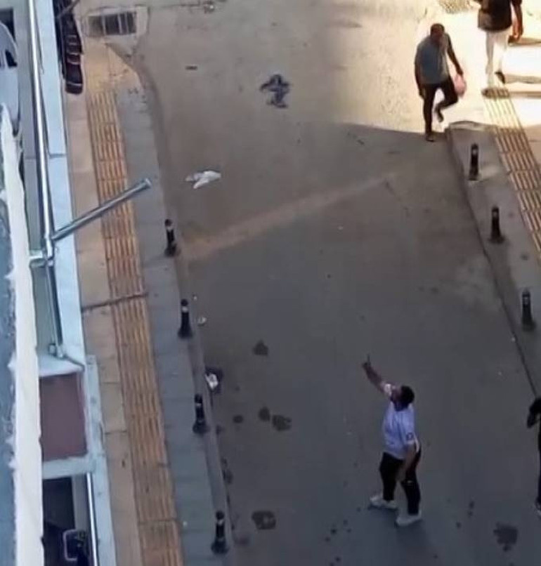 Diğer grup satırla karşılık verdi